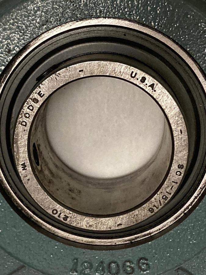 Used Dodge,F4B-SC-115,Cast Iron Flange Unit