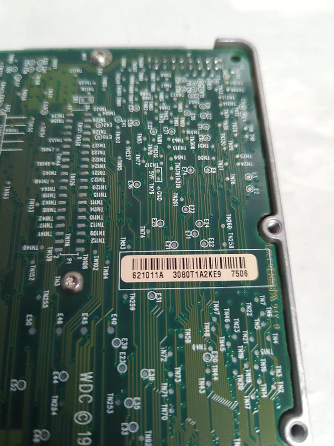 Used WESTERN DIGITAL CAVIAR,21600,HARD DRIVE WDAC21600-00H PRE-OWNED