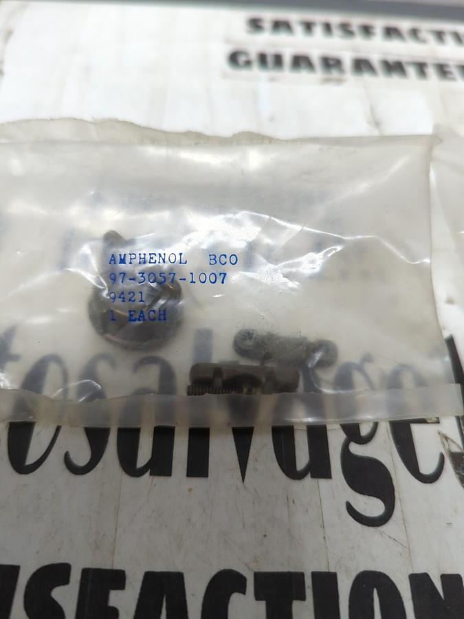 AMPHENOL,97-3057-1007,CONNECTOR STRAIN RELIEF LOT OF 2 NEW