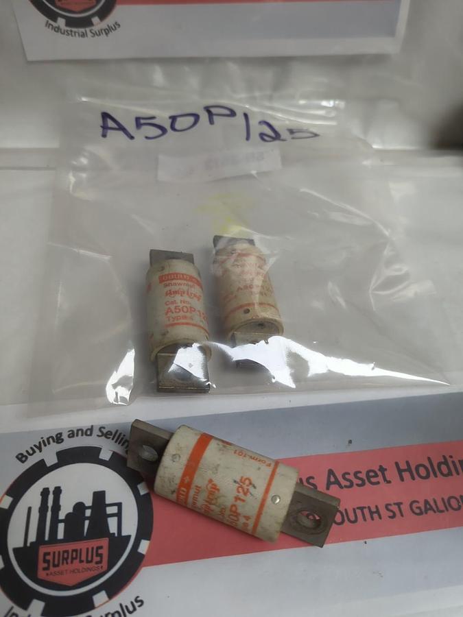 Used GOULD SHAWMUT,A50X125,TYPE 4 FUSE 125 AMP LOT OF 3 PRE-OWNED