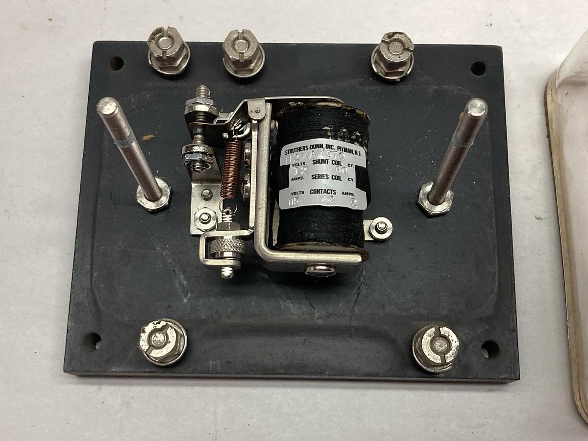 Used Struthers-Dunn,112XAX579,Relay 2A 115Vac 60Cy