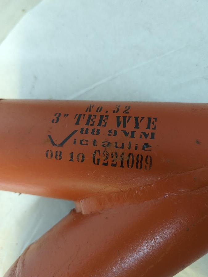 VICTAULIC,NO. 32,TEE WYE 3 INCH 08 10 G221089 NOS