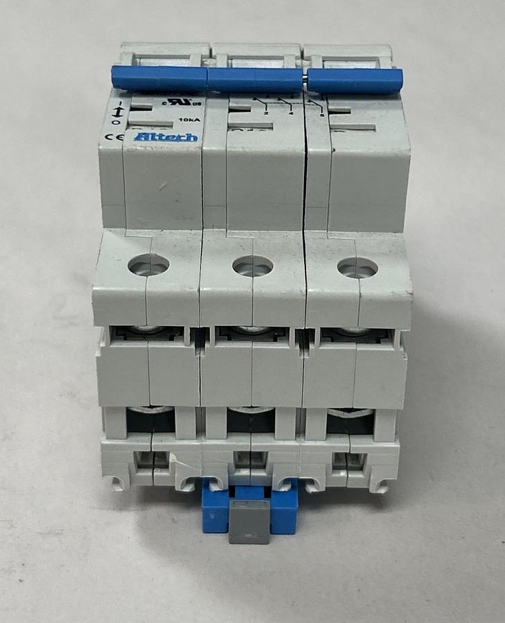 Used ALTECH,E301611,CIRCUIT BREAKER 10AMP 277V 3P