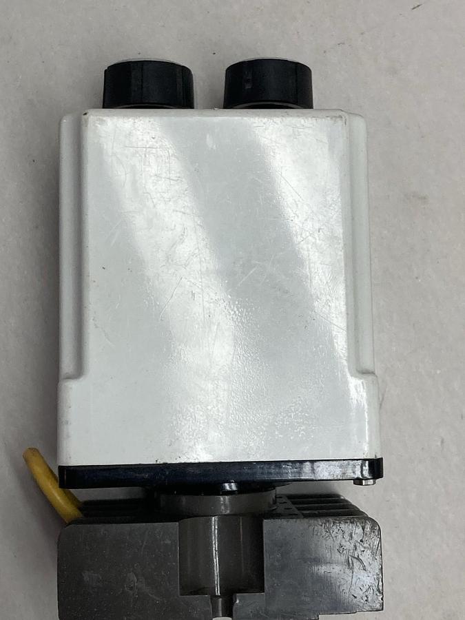 Used Allen-Bradley,700-HV32DA1,Repeat Cycle Timer Ser A