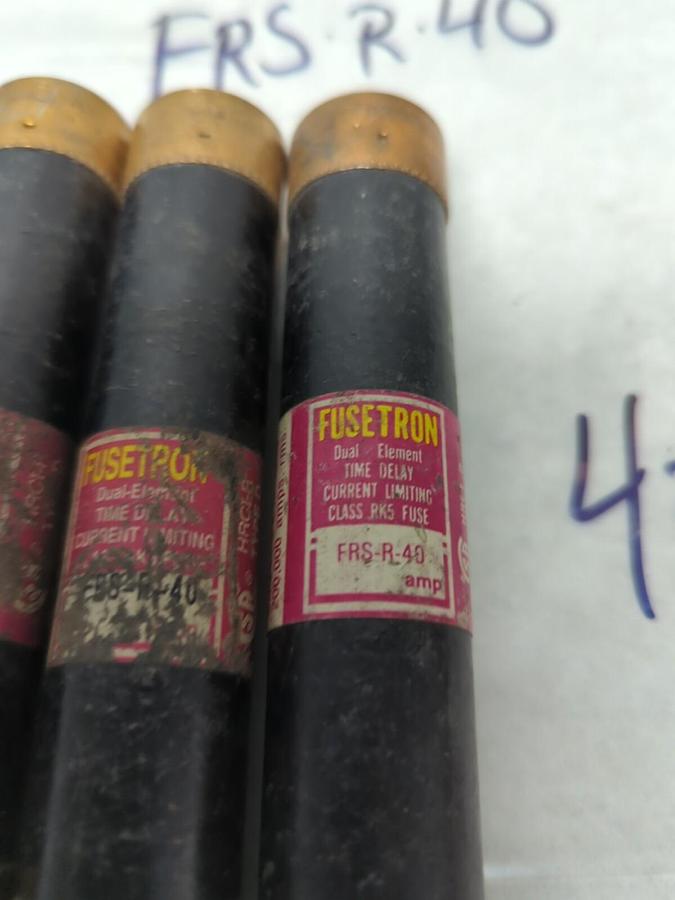 Used COOPER BUSSMANN,FRS-R-40,FUSETRON 40 AMP FUSE LOT OF 4 PRE-OWNED