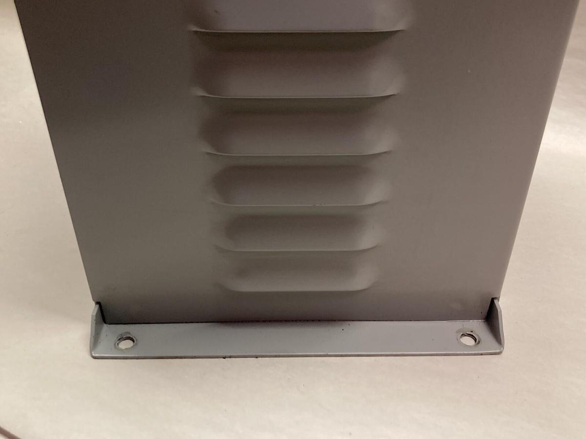 Used Daykin,MDGTB-07,Midget Transformer Disconnecty Enclosure 480V 1.1A