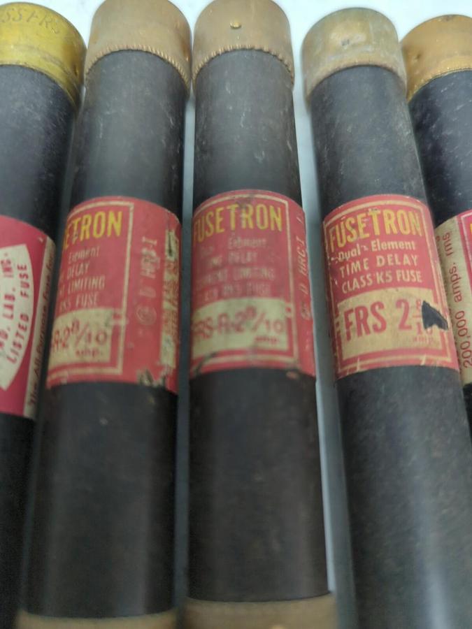 Used COOPER BUSSMANN,FRS-R-2-8/10,FUSETRON 2-8/10 AMP FUSE LOT OF 7 PRE-OWNED