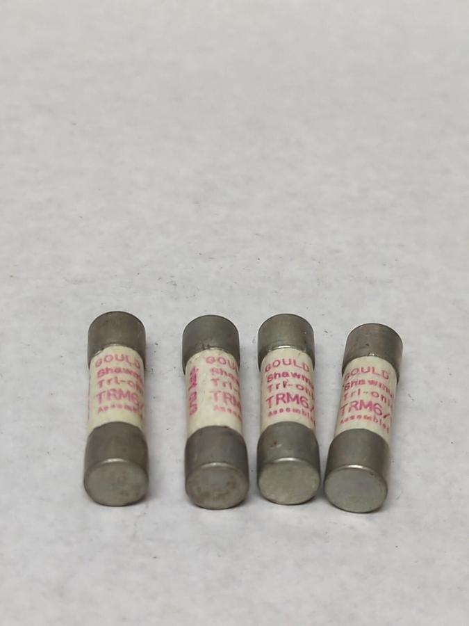 Used GOULD SHAWMUT,TRM 6/10,TRI-ONIC 6/10 AMP FUSE LOT OF 4 PRE-OWNED