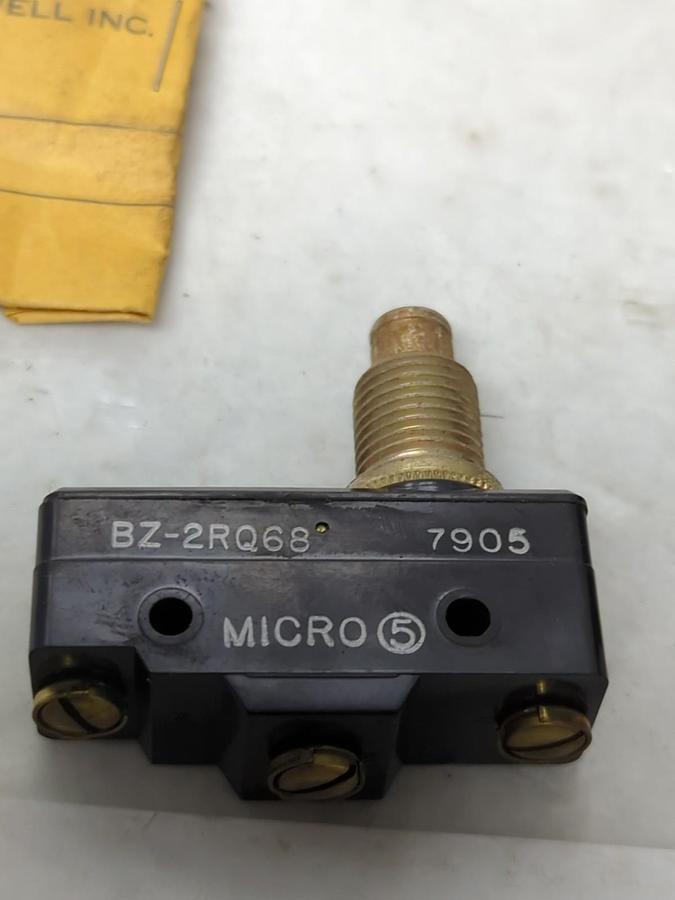 HONEYWELL MICRO SWITCH,BZ-2RQ68,SNAP ACTION SWITCH NOS
