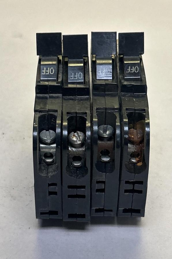 Used FEDERAL PACIFIC,NC115,CIRCUIT BREAKER 15A 120/240V 1P LOT OF 4