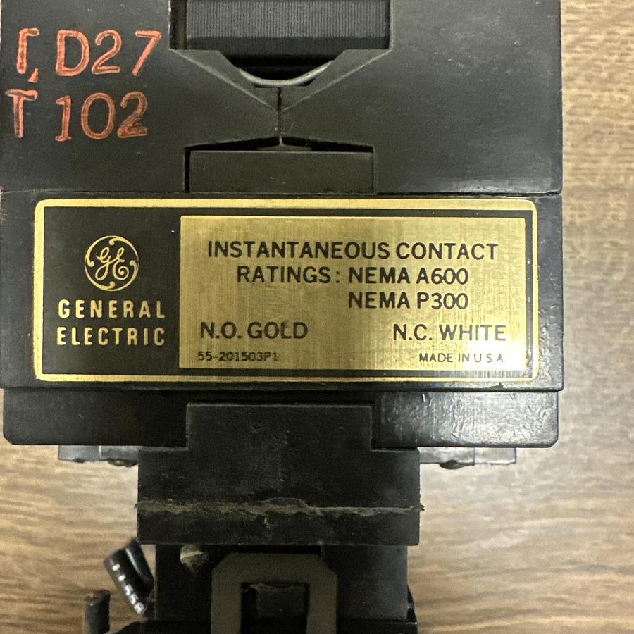 Used GE,CR122B,Instantaneous Contact with Pneumatic Timer