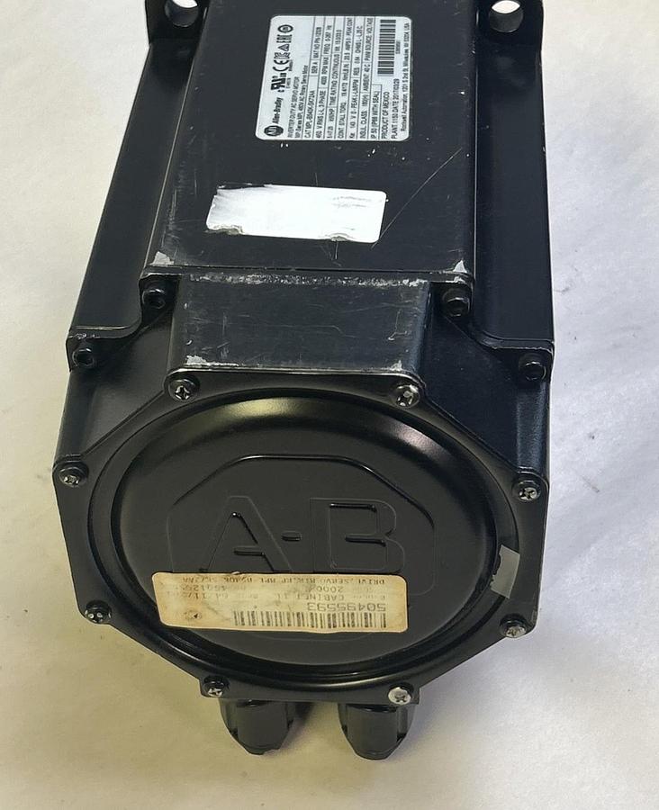 Used ALLEN BRADLEY,MPL-B540K-SK72AA,AC ROTARY SERVO MOTOR 4000RPM 480V