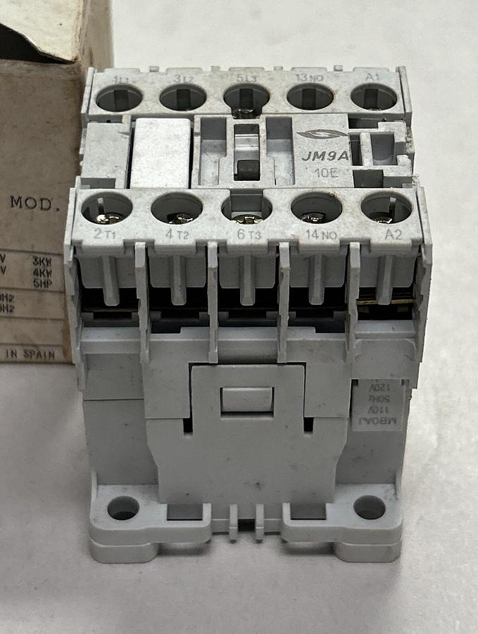 SPRINGER CONTROLS,JM9A310AT-J,CONTACTOR NOS