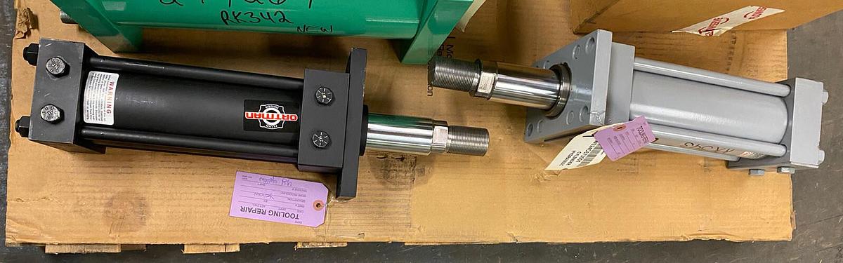 ORTMAN,PW624C673001,HYDRAULIC CYLINDER 8INCH STROKE 3.25INCH BORE