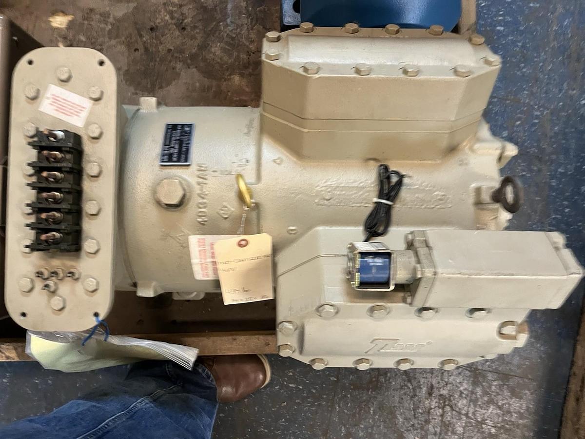 Used TRANE,CRHM200C-JAT,SEMI HERMETIC RECIPROCATING COMPRESSOR 20HP