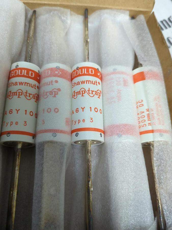 GOULD SHAWMUT,A6Y100-3,AMP-TRAP FUSE BOX OF 5 NOS