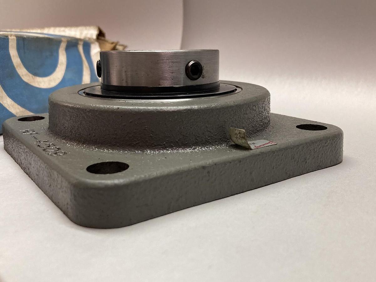 Browning,VF4S-232S,2 Inch 4-Bolt Flange Bearing