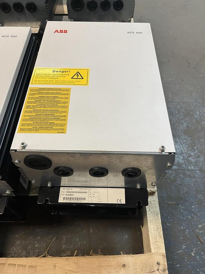 Used ABB,ANC634002050000000902,ACS 600 INVERTER DRIVE 24 AMP 380-500V