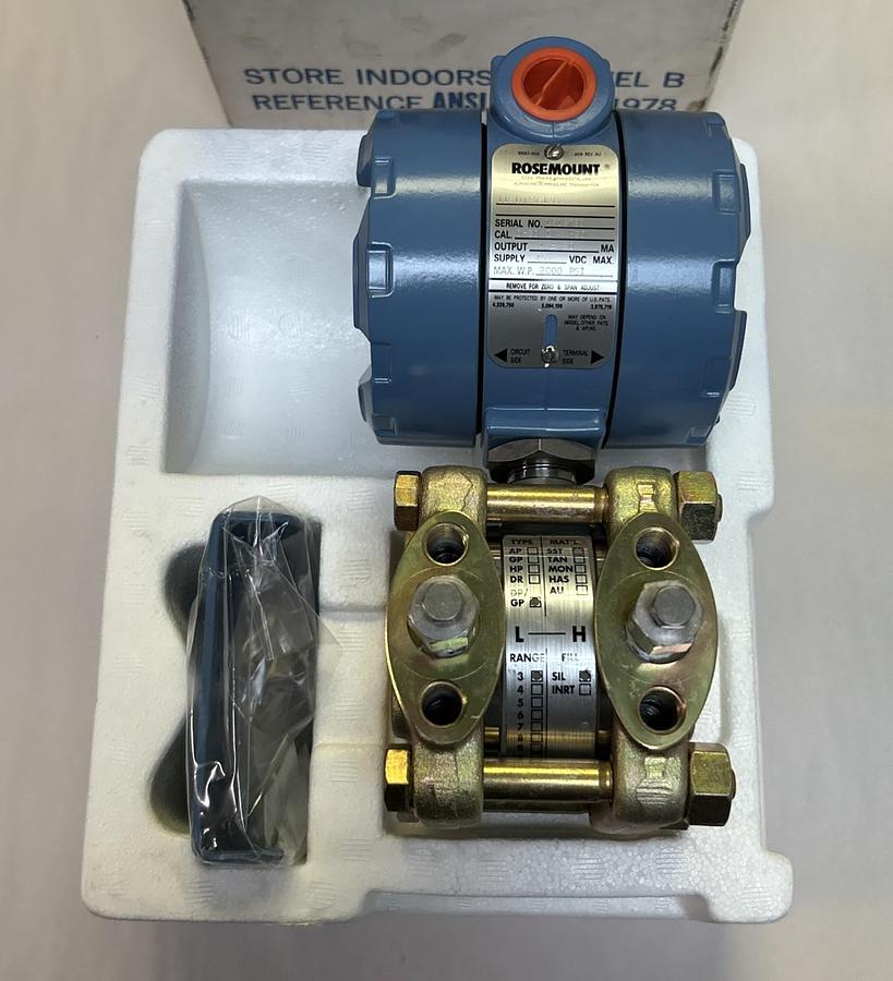ROSEMOUNT,1151DP3E12B2,PRESSURE DIFFERENTIAL TRANSMITTER NEW