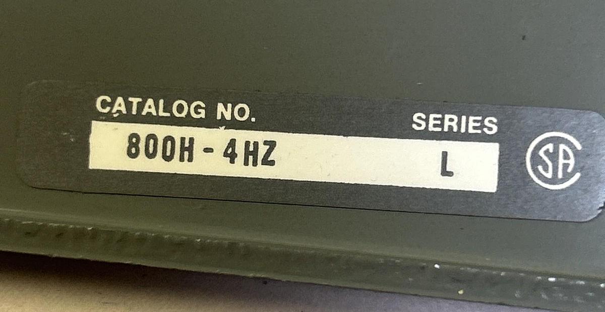 Used ALLEN BRADLEY,800H-4HZ,FOUR STATION PUSH BUTTON ENCLOSURE