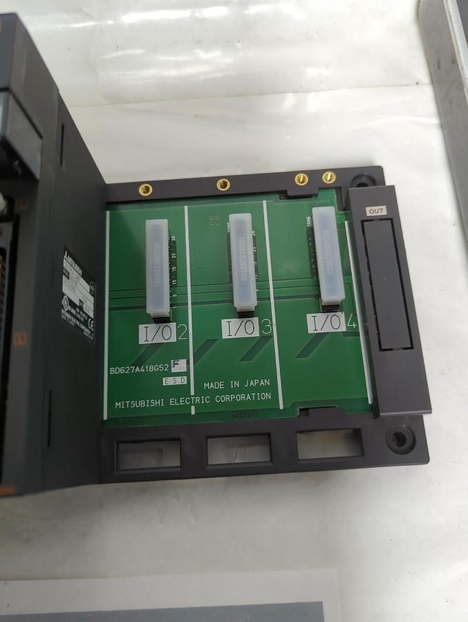 Used MITSUBISHI,A1SJHCPU,CPU UNIT W/ 5-SLOT RACK W/ A1SX42 AND A1SY42 MODULES