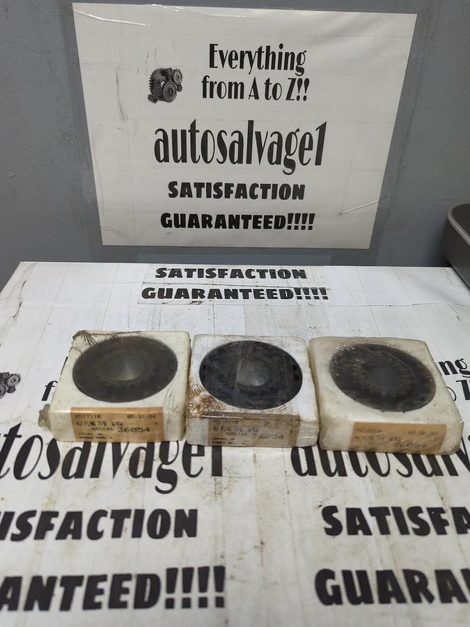 LOVEJOY,36054 4J FLNG 7/8 W/KW,FLEX FLANGE LOT OF 3 NOS