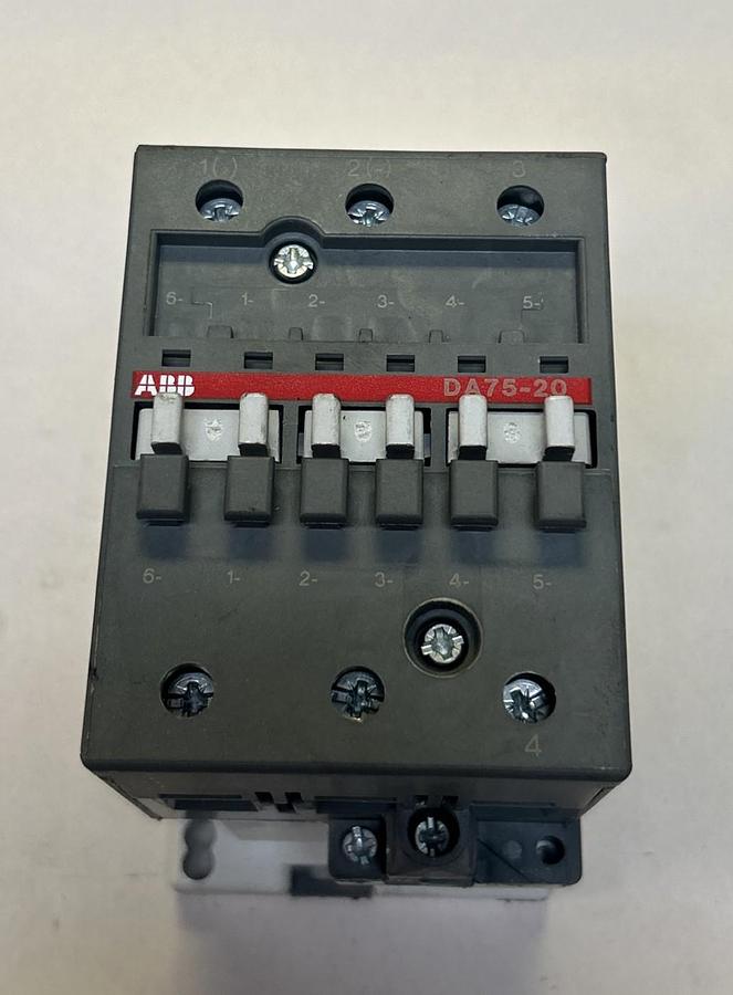 Used ABB,DA75-20,CONTACTOR 60A 500VDC
