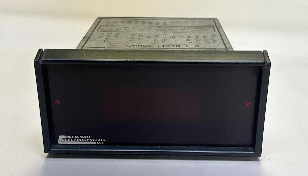Used CINCINNATI ELECTROSYSTEMS,4161,7-SEGMENT DISPLAY