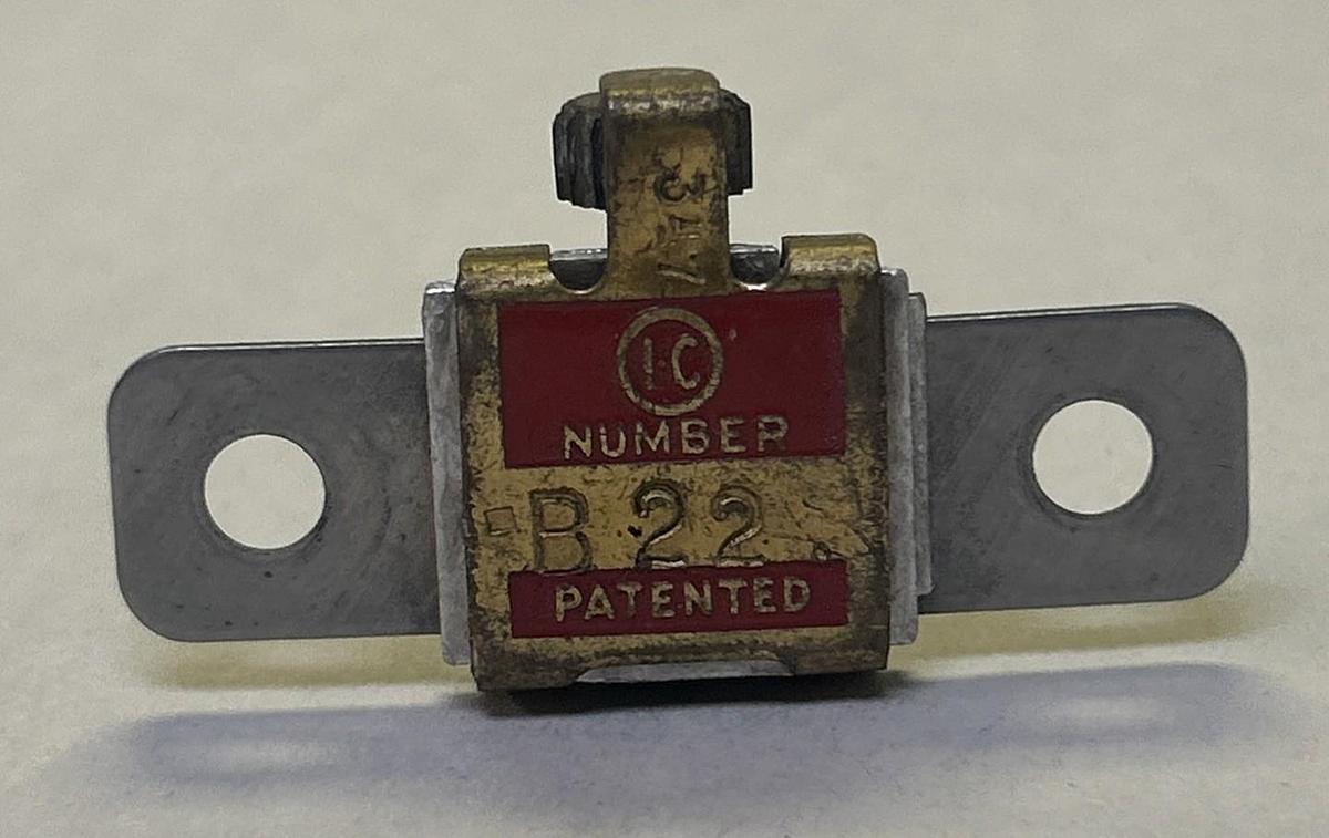 Used SQUARE D,B22,THERMAL OVERLOAD HEATER ELEMENT LOT OF 2