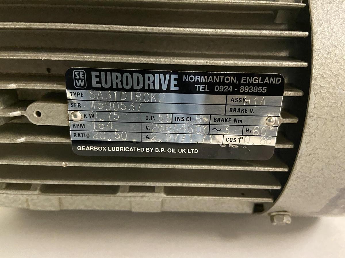 Used SEW Eurodrive,SA31D180K,Gearmotor .75kW Ratio 20.5 164RPM