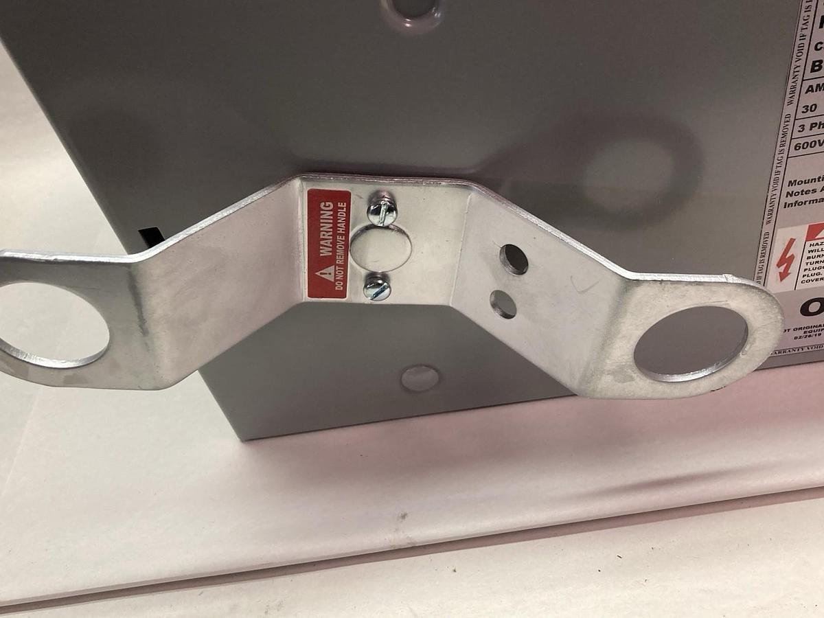 Used Siemens ITE,BOS 14351,3-Phase BD Switch Buss Plug 600Vac 30A