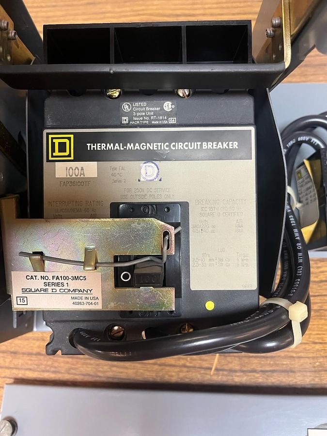 Used SQUARE D,MODEL 5,DISCONNECT 100 AMP FAP36100TF BREAKER MCC BUCKET