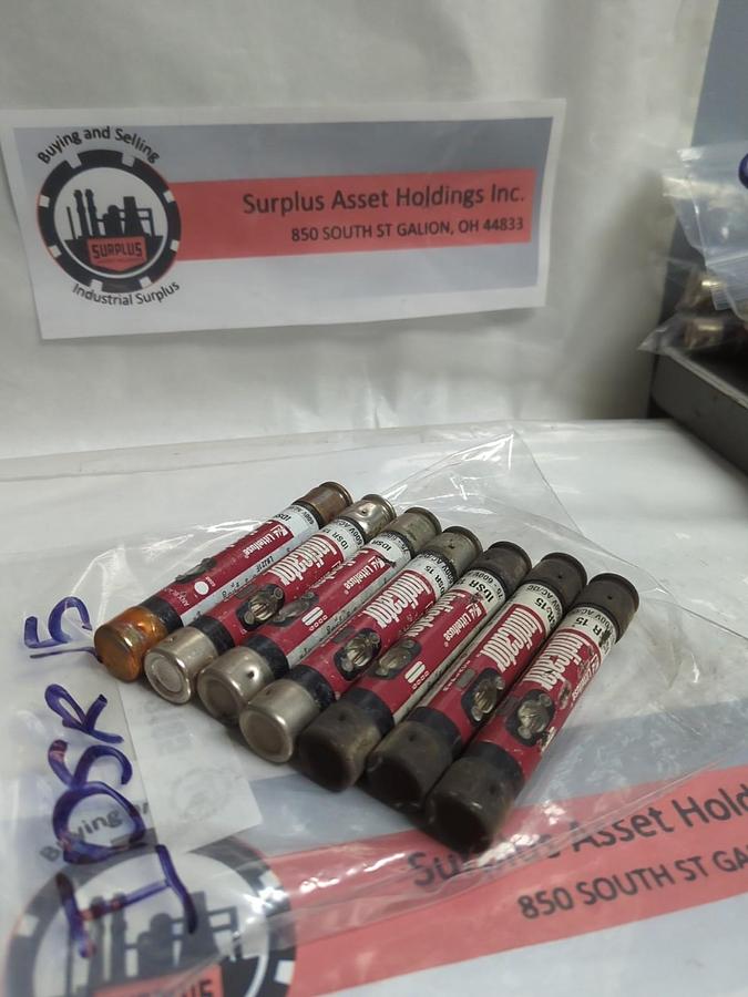 Used LITTELFUSE,IDSR-15,INDICATOR 15 AMP FUSE LOT OF 7 PRE-OWNED