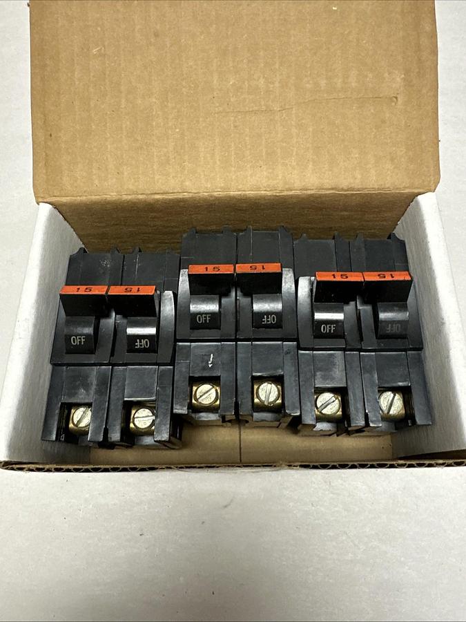 Used FPE,NA315,15 Amp 2 Pole Circuit Breaker