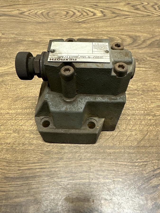 Used Rexroth,DR20-4-50/315YV/12,Hydraulic Relief Valve
