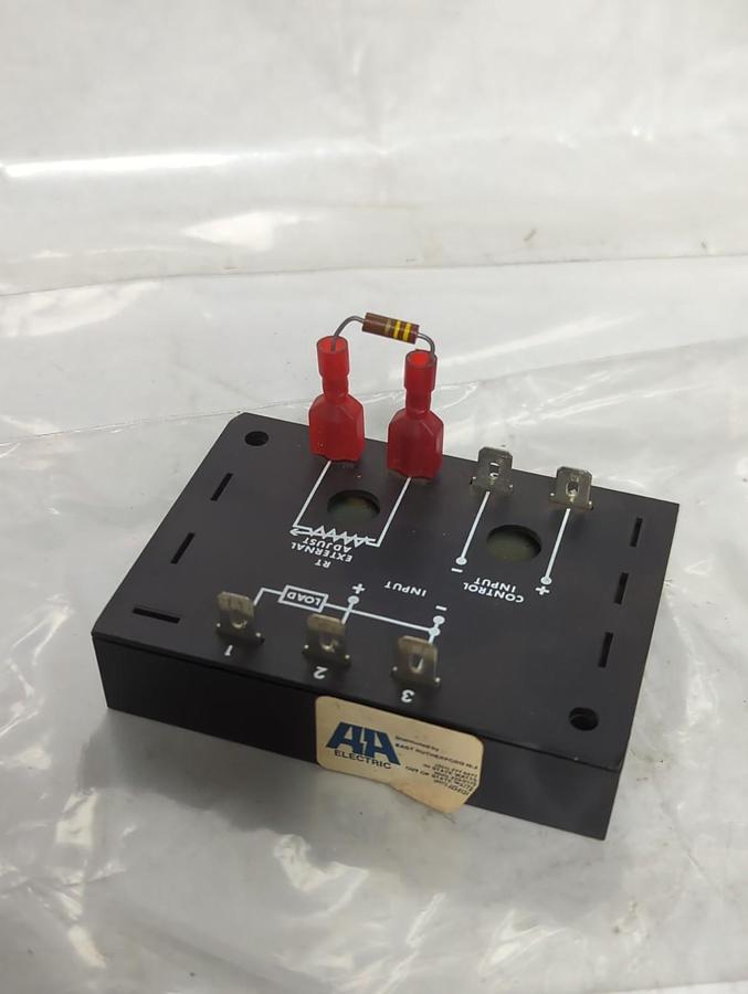 Used SSAC,EISS4F20,SOLOID STATE TIMER 0.1-10 SECONDS PRE-OWNED