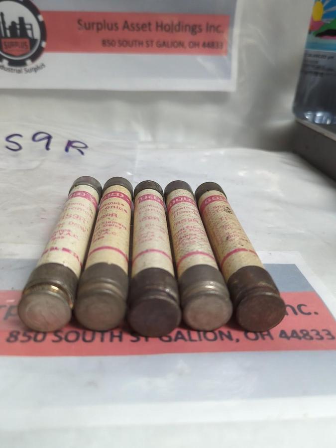 Used GOULD SHAWMUT,TRS9R,TRI-ONIC 9 AMP FUSE LOT OF 5 PRE-OWNED