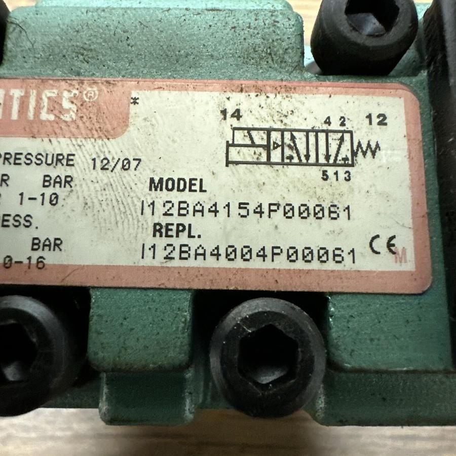 Used Numatics,I12BA4004P00061,Pneumatic Solenoid Valve