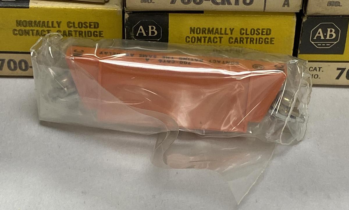 ALLEN BRADLEY,700-CRT6,CONTACT CARTRIDGE LOT OF 7 NOS