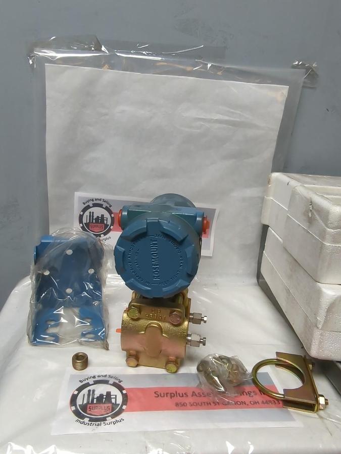 ROSEMOUNT,1151DP3S12B1M1,PRESSURE TRANSMITTER 2000PSI 4-20MA 0 TO 10 IN H20 NOS