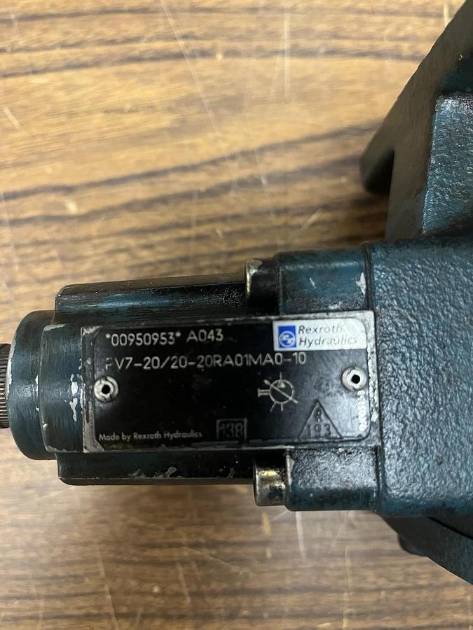 Used REXROTH,PV7-20/20-20RA01MA0-10,HYDRAULIC VANE PUMP