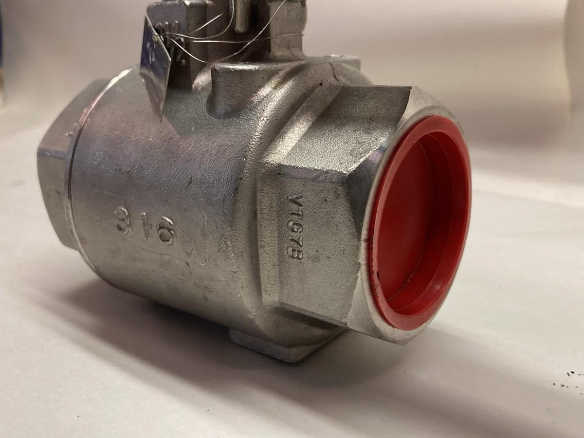 Used J-Flow Controls,316 VTG75,Ball Valve 2 Inch Bore 2000 WOG