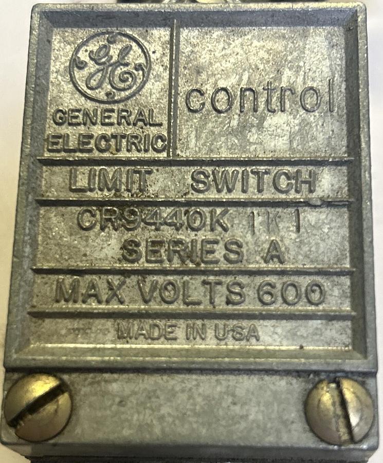 Used GENERAL ELECTRIC,CR9440K,LIMIT SWITCH