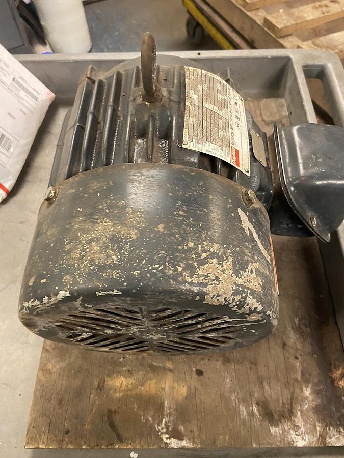 Dayton,3K77A,Motor 3Hp 1765RPM 208-230/460V Frame 182T