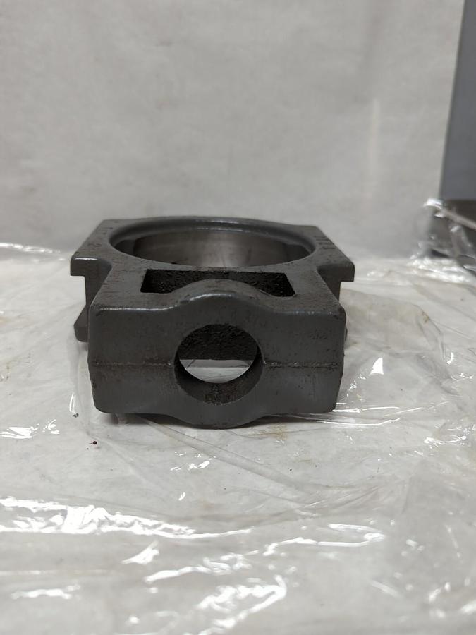 SEALMASTER,ST-39,TAKE UP BEARING HOUSING ONLY 2-7/16 INCH NOS