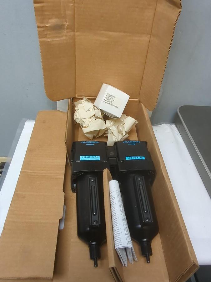 WILKERSON,D28-06-FLG0,FILTER REGULATOR 3/4 INCH NPT