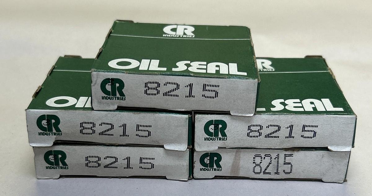 CHICAGO RAWHIDE,8215,OIL SEALS LOT OF 5 NOS