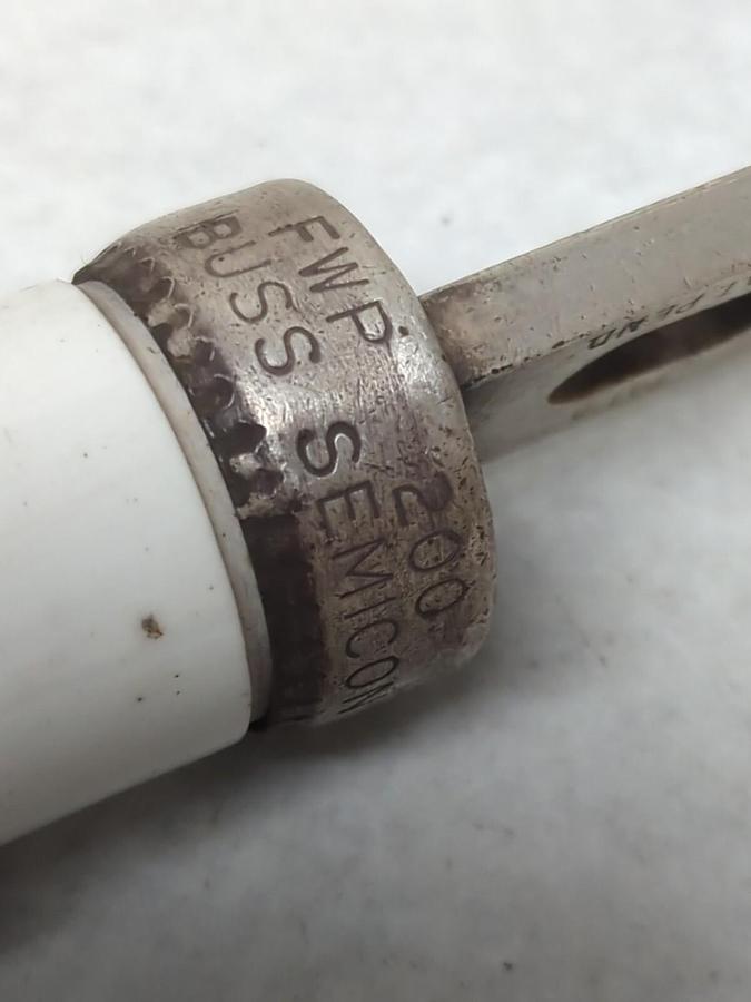 Used BUSSMANN,FWP-200,SEMI-CONDUCTOR 200 AMP FUSE PRE-OWNED