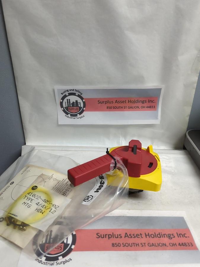 ALLEN BRADLEY,194R-HM4E,SERIES A OPERATING DISCONNECT HANDLE NOS