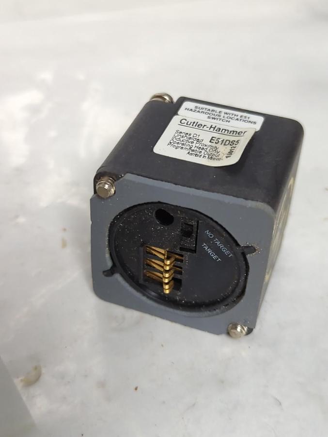 CUTLER HAMMER,E51DS5,INDUCTIVE SIDE SENSING HEAD UNSHIELDED NOS